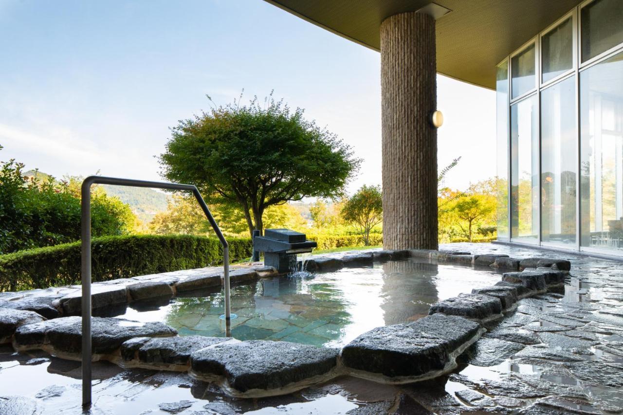 Enakyo Onsen Hotel Yuzuriha Luaran gambar