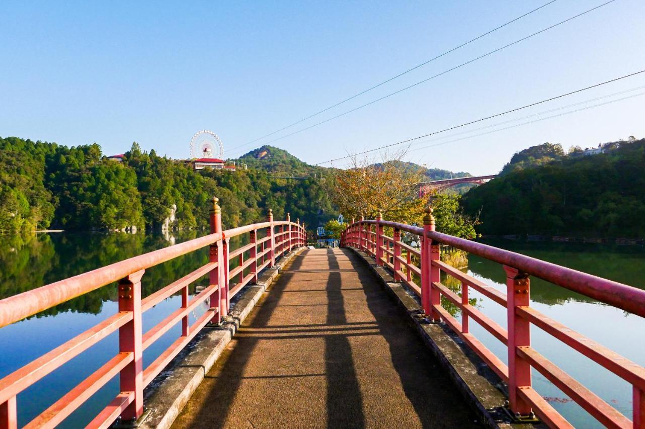 Enakyo Onsen Hotel Yuzuriha Luaran gambar