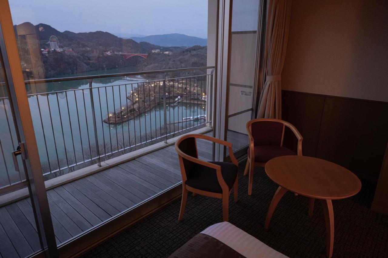 Enakyo Onsen Hotel Yuzuriha Luaran gambar